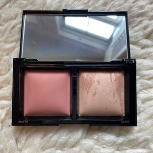 New Bare Minerals Warm Light Dimensional Powder Highlight and Bronze